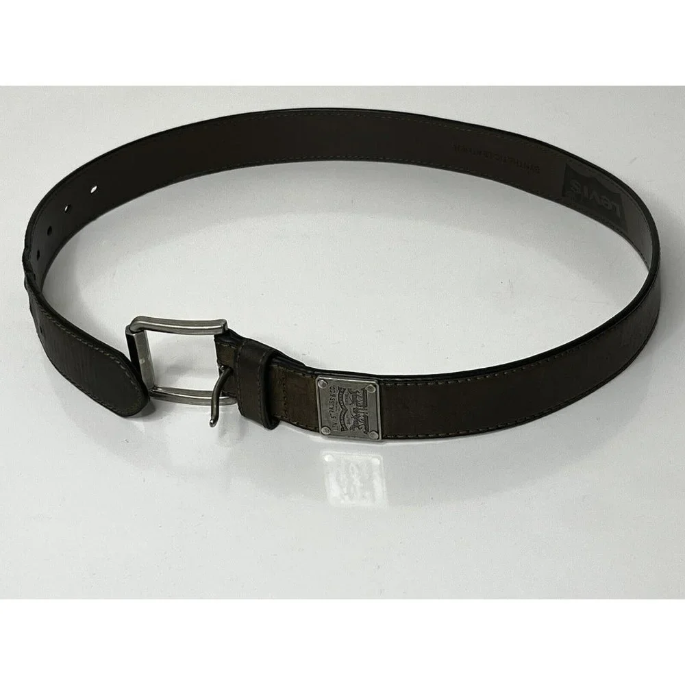 Levi’s Brown Synthetic Leather Belt, Men’s Size Small 30-32”‎